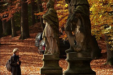 i dodatek dla ucha: http://www.youtube.com/watch?v=PWzmVEn0M3U#t=151 #CzeskiRaj #jesień