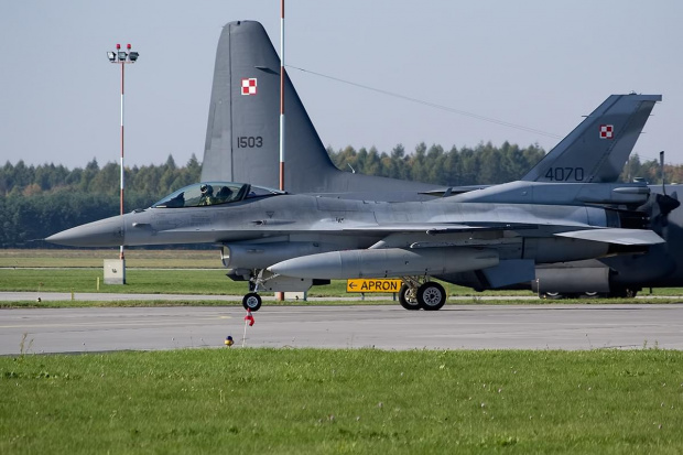 Lockheed Martin F-16 C Fighting Falcon
Poland - Air Force