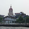 Rejs po rzece Chao Phraya w Bangkoku - widok na kociol katolicki Santa Cruz #azja #podróże #tajlandia #ChaoPhraya