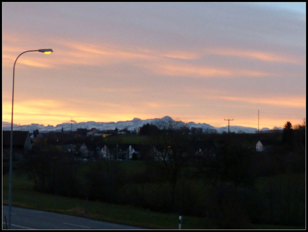 7;44;36wschód słońca nad Alpami #słońce #wschód