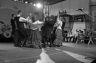 Parada Województwa Podlaskiego; ZPiT Suwalszczyzna, 21.VI.2014 #folklor #muzyka #ParadaWojewództwaPodlaskiego #Suwalszczyzna #Suwałki #taniec #ZespółPieśniITańca