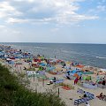 Doszłam plażą aż do Międzywodzia. Niewyobrażalne tłumy na plaży i na deptakach ! Wolę jednak Dziwnów, jest spokojniejszy i taki bardziej " swojski ", kameralny..