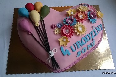 Serce z balonikami #serce #TortSerce #baloniki #kwiaty #TortyOkazjonalne #tort
