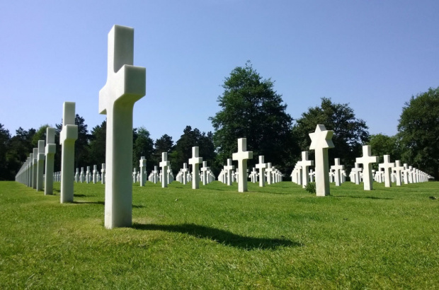 Omaha Beach - Normandia Cmentarz żołnierzy amerykańskich