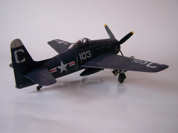 F8F-2 Bearcat