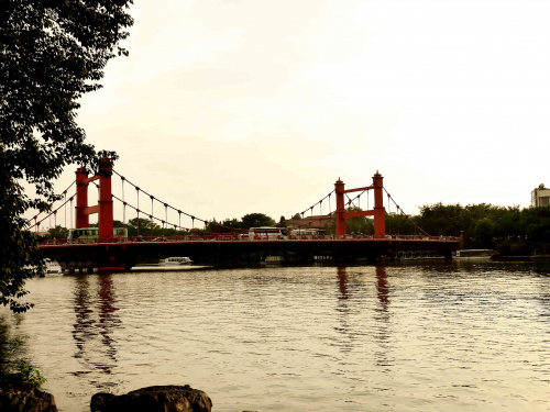 Miniatura Londyńskiego Mostu w Guilin