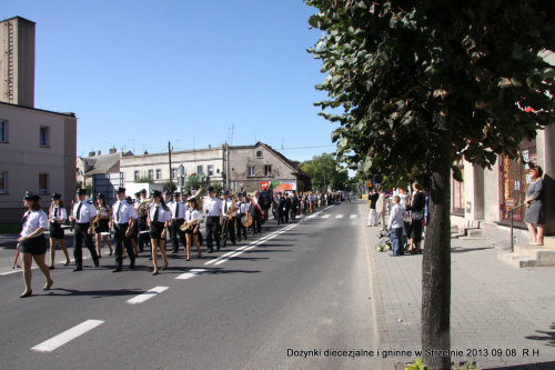 Dożynki diecezjalne i gminne w Strzelnie 2013