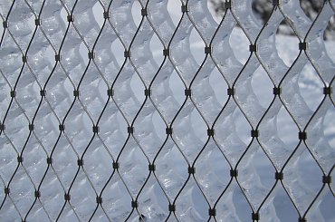 Lód na siatce platformy #Alpy #Austria #Narty #Nassfeld