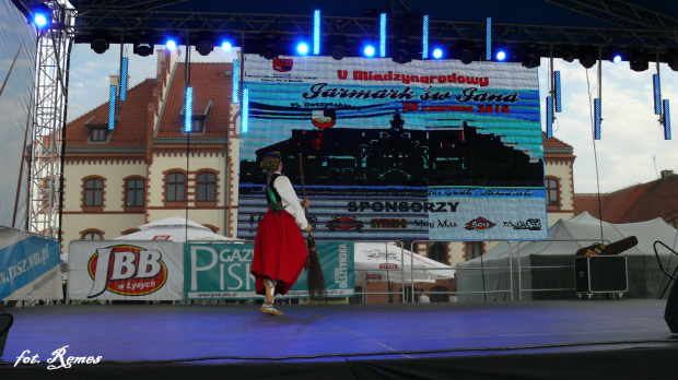 V Międzynarodowy Jarmark św. Jana - 2015- gościł zespoły folklorystyczne z Indii, Łotwy i Słowacji. Lokalni artyści to, Piska Orkiestra Dęta, Zespół Pieśni i Tańca Ziemia Piska, Zespół MY PISZANIE #Pisz