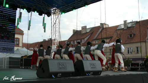 V Międzynarodowy Jarmark św. Jana - 2015- gościł zespoły folklorystyczne z Indii, Łotwy i Słowacji. Lokalni artyści to, Piska Orkiestra Dęta, Zespół Pieśni i Tańca Ziemia Piska, Zespół MY PISZANIE #Pisz