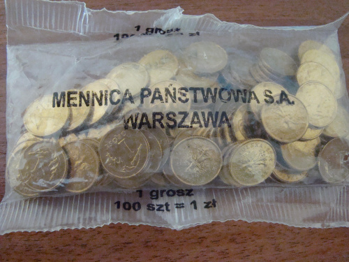 Worek 1 gr groszy 2003 woreczek saszetka
ORYGINALNY WORECZEK MENNICZY 100 x 1 GROSZ z 2003 ROKU
OPAKOWANIE W STANIE MENNICZYM,RARYTAS,TYLKO 2 WORKI.
cena 39zl ilosc na jednej aukcji 2 worki.wys.8 list priorytetowy,kurier DPD 16zl