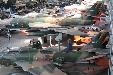 Hala lotnictwa, widok z góry #Bruksela