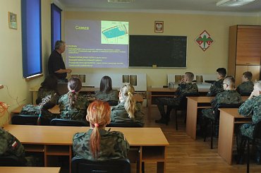 Szkolenie spadochronowe i skoki #Sobieszyn #Brzozowa 2015 #Aeroklub #Lubslki w #Radawcu #Zespół #Szkół im #Kajetana hr #Kickiego w #Sobieszynie